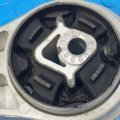 BMW X1 SERIES ENGINE MOUNT RIGHT SWING SUPPORT 9894728 U11 U12 U10