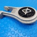 BMW X1 SERIES ENGINE MOUNT RIGHT SWING SUPPORT 9894728 U11 U12 U10