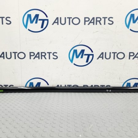 BMW X1 SERIES FRONT DOOR MOULDING TRIM DRIVER RIGHT SIDE 9451534 U11 U12