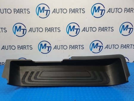 MERCEDES VITO FRONT DOOR ENTERANCE STEP TRIM RIGHT SIDE A4476801606 W447
