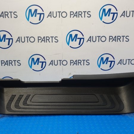 MERCEDES VITO FRONT DOOR ENTERANCE STEP TRIM RIGHT SIDE A4476801606 W447