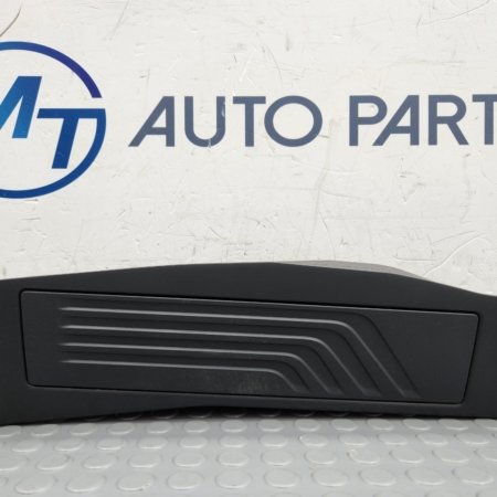 BMW X1 SERIES FOOT REST TRIM RHD 7952128 U06 U10 U11 U12 U25
