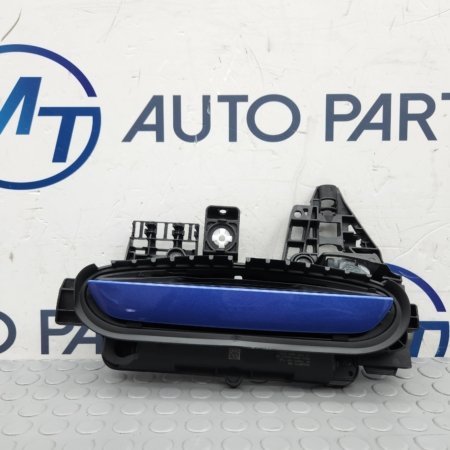 BMW X1 SERIES EXTERIOR DOOR HANDLE BRACKET REAR RIGHT C31 5A68EF2 G26 G42 U11