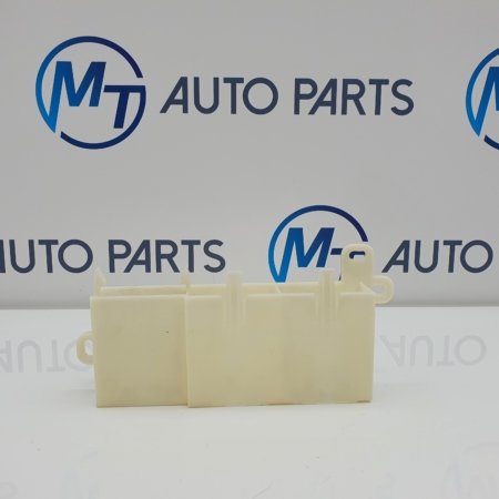 BMW 5 6 7 SERIES F10 F11 F06 F13 F01 LUGGAGE COMPARTMENT DEVICE HOLDER 9195794