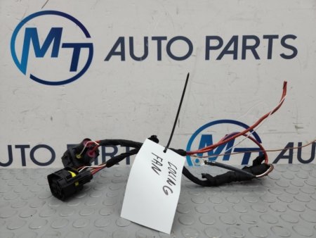 BMW X1 SERIES COOLING FAN RELAY WIRING PLUG CONNECTOR 9207913 9315483 U11
