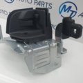 BMW 3 SERIES BLIND BRACKET PASSENGER SIDE 7268029 F31